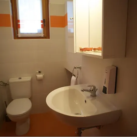Villa Nana - Modern With A Pool Surrounded By Nature, Istria-pula Valtura