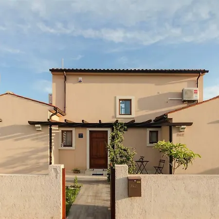 Villa Nana Valtura