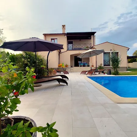 Villa Nana