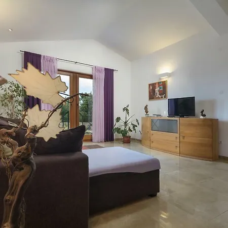 וילה Nana - Modern With A Pool Surrounded By Nature, Istria-pula *